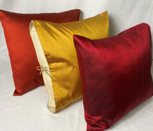 Load image into Gallery viewer, Silk/Hemp Cushion