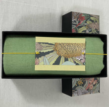 Load image into Gallery viewer, Bamboo Scarf - Giftbox