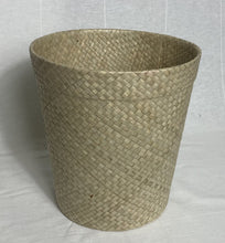 Load image into Gallery viewer, Bin - Pandanus