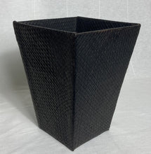 Load image into Gallery viewer, Bin - Pandanus