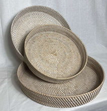 Load image into Gallery viewer, Rattan Round Trays