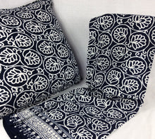 Load image into Gallery viewer, Batik Throw Blue