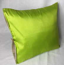 Load image into Gallery viewer, Silk/Hemp Cushion