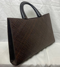 Load image into Gallery viewer, Executive-Style Fashion Bag - Wide Profile