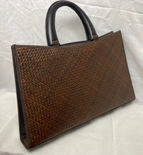 Load image into Gallery viewer, Executive-Style Fashion Bag - Wide Profile